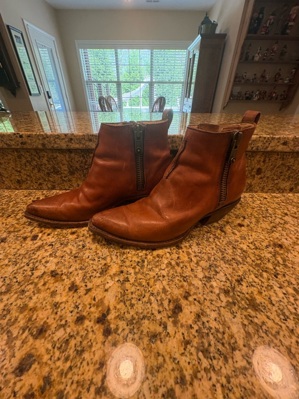 Frye Sacha Brown Leather Moto Short boots (8) Double Zippers - Picture 4 of 8
